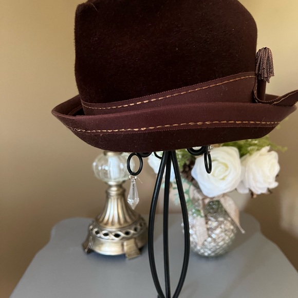 Beautiful Chocolate Brown 60’s era felt hat - MINT - Picture 3 of 6